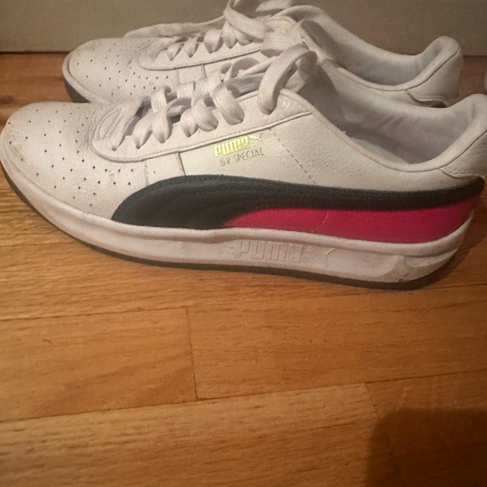 Men's puma sneakers